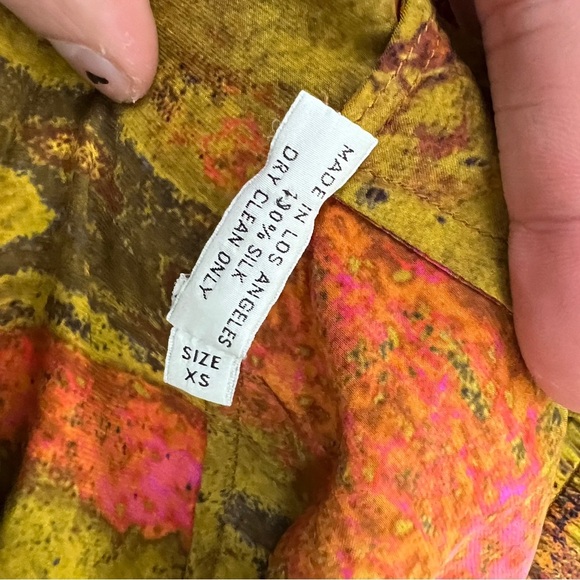 Carmen Molina Silk The Keaton Pant in Pink Leopard Dust - Picture 4 of 7